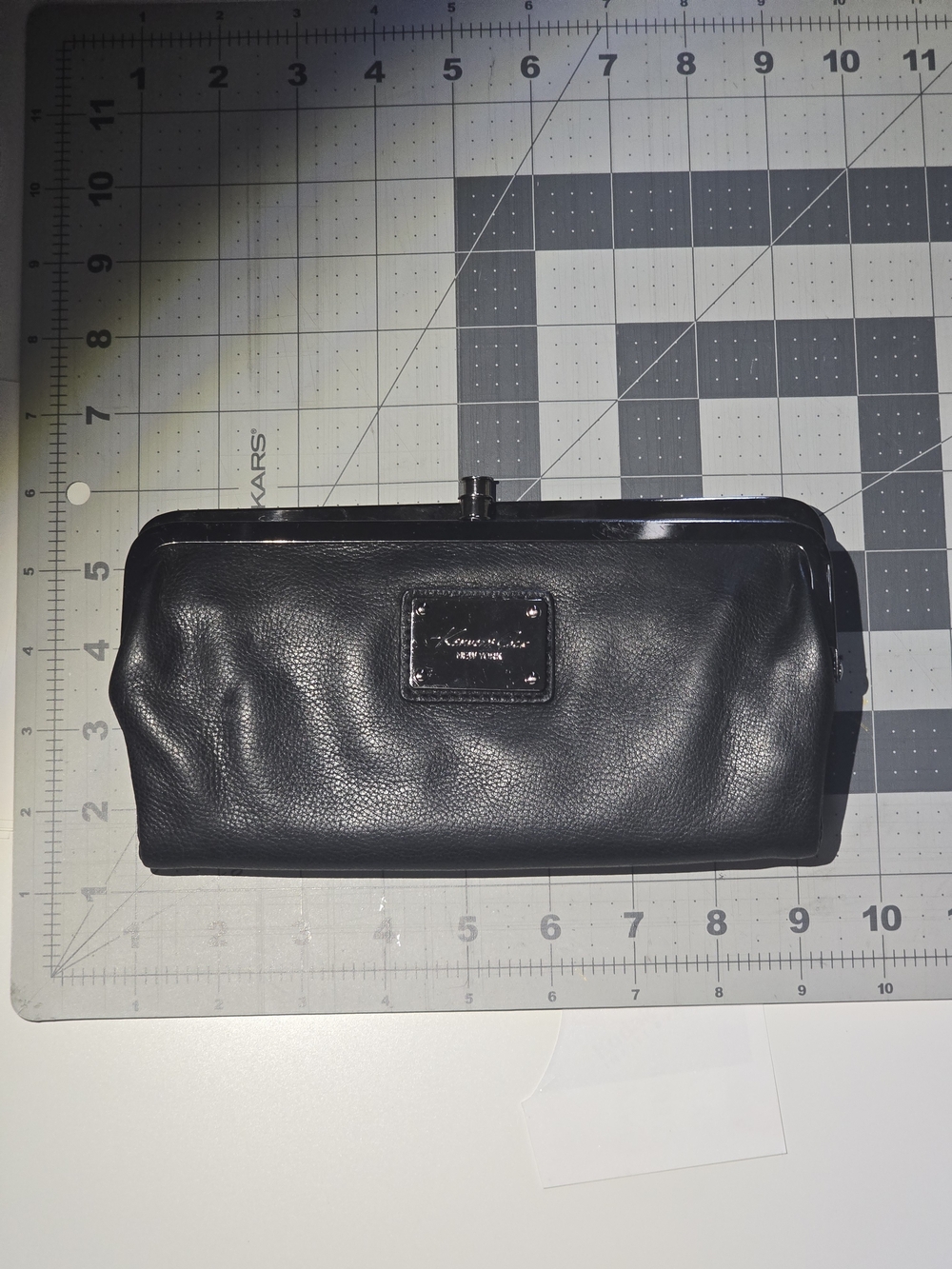 Kenneth Cole New York Black Leather Frame Clutch Wallet